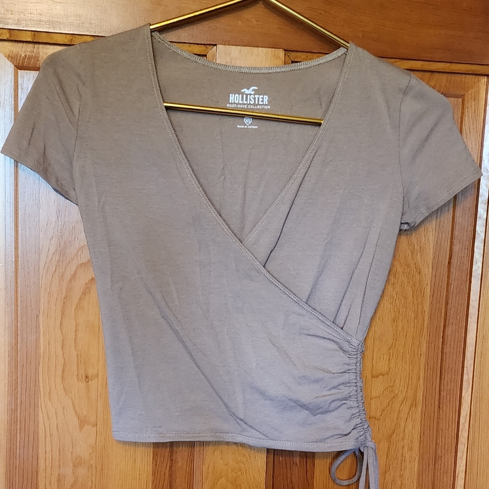 Brown Hollister Top